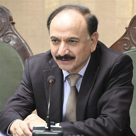 Masood Sadiq 