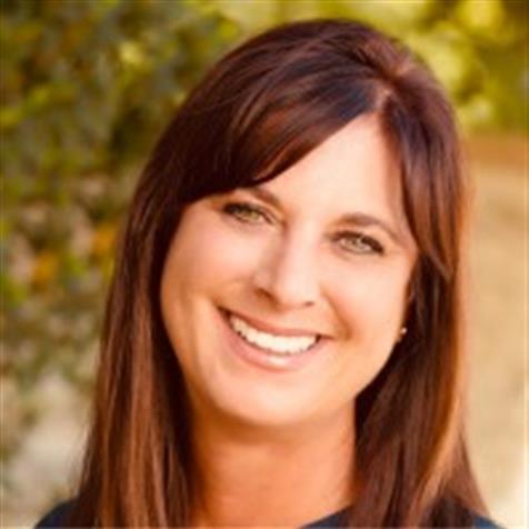 Julie Tinius Juliani